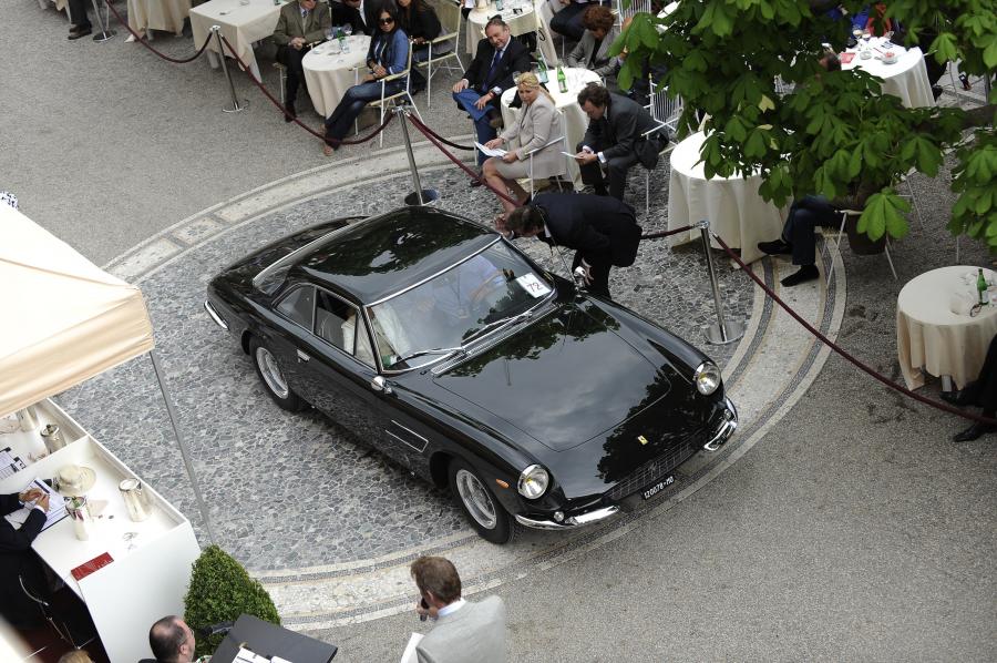  Ferrari 500 Superfast 1965 года  (фото 2 из 53)